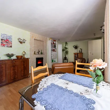 Moselle Vineyard Escape, Cleaning Included * Wehlen